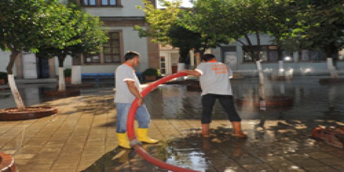 Trabzon'da okullar temizleniyor