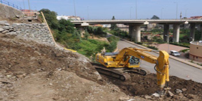 Erdoğdu'da yol çalışması başladı