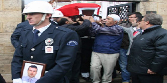 Şehit polise son görev