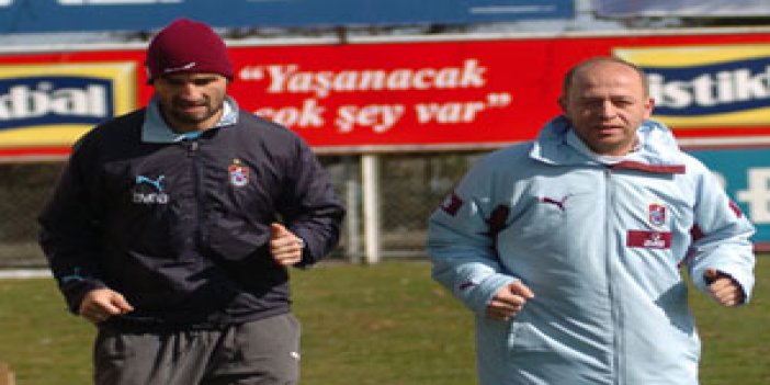 Trabzon açığı Ayaz'la kapattı