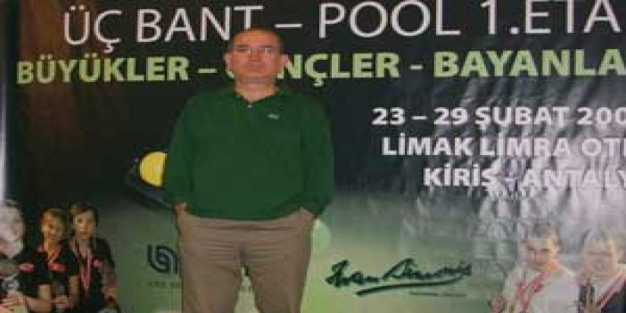 Trabzonlu bilardo hakemi