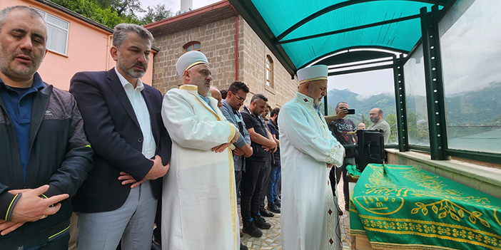 Trabzon'da başına yorgun mermi isabet eden Kerem son yolculuğuna uğurlandı!