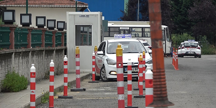 Rize'de mahallede verilen ehliyet kursuna tepki! İşte nedeni