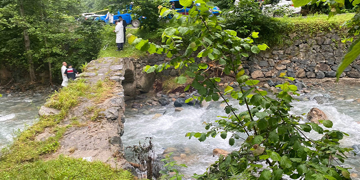 Trabzon'da cinayet şüphesi! Aracından 5 km uzakta bulundu