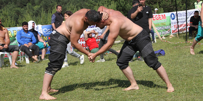 Samsun'da 1440 rakımda nefes kesen festival