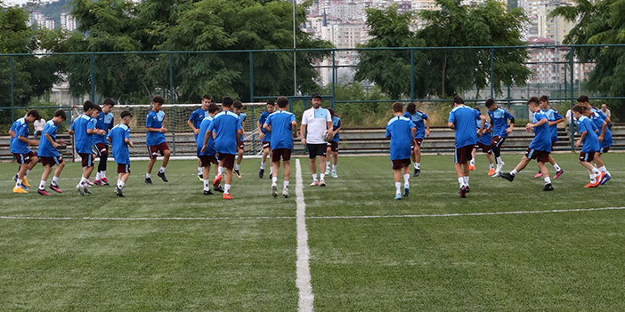 Trabzonspor'da akademi takımları yeni sezon hazırlıklarına başladı