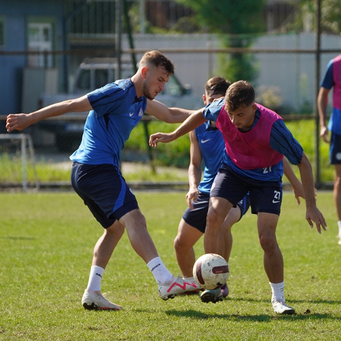 caykur-rizespor-trabzonspor-maci-hazirliklarina-basladi.jpg