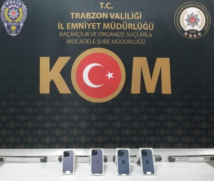 Trabzon’da kaçak telefon yakalandı! Bakın nereden çıktı