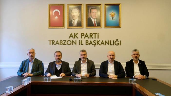 ak-parti-trabzon-milletvekili-yilmaz-buyukaydindan-yogun-mesai-003.jpeg