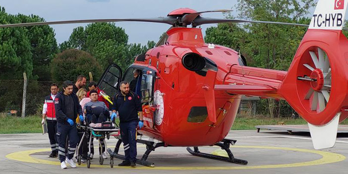 samsunda-yasli-adam-kalp-krizi-gecirdi-yardimina-ambulans-helikopter-yetisti2.jpg