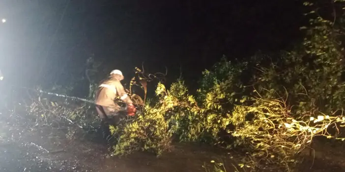 Trabzon'da ekipler gece boyu teyakkuzdaydı! 318 olaya müdahale edildi