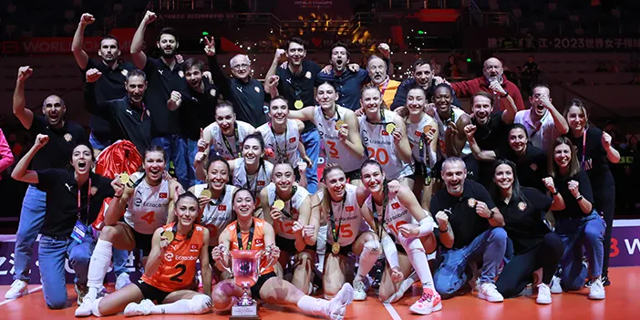 dunya-sampiyonu-belli-oldu-eczacibasi-ile-vakifbank-karsilasti.webp