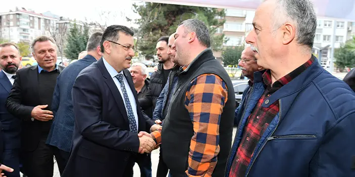 Başkan Genç Beşikdüzü için müjdeleri sıraladı! "Hak ettiği yatırımı alamadı"