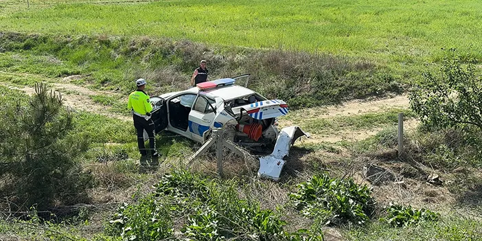 Isparta'da otomobil trafik polisine çarptı! Polisten acı haber