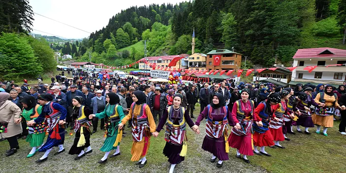 Trabzon'da havalar ısındı! Yayla şenlikleri başladı