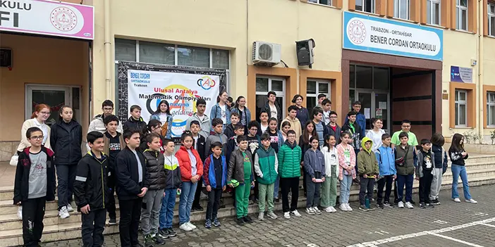 Trabzon'da öğrenciler matematik alanında madalya alabilmek için ter döktü