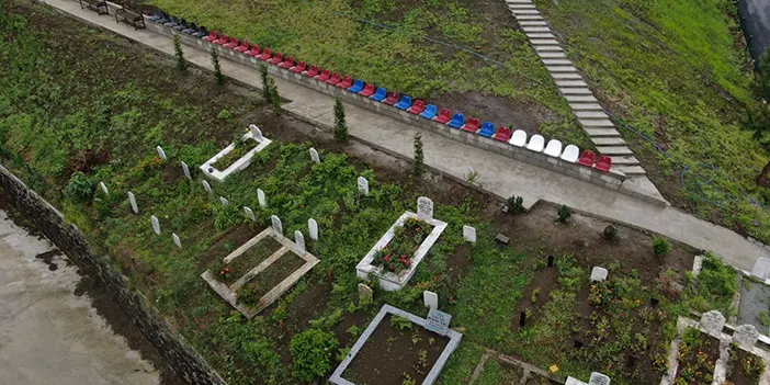 Trabzon'da mezarlığa tribün koltuğu! 