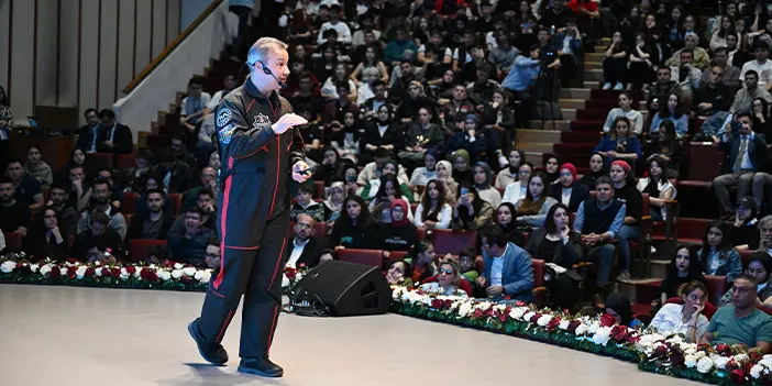 Alper Gezeravcı KTÜ'de deneyimlerini anlattı! "Farklı uzay platformları kurmak niyetindeyiz"