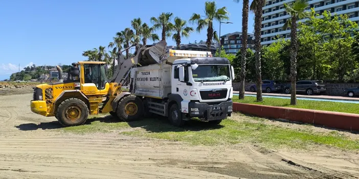 Trabzon'da Yalıncak Plajı yaza hazırlanıyor 