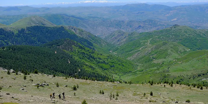 GÜDAK Kostan Dağı'nda tarihi ve doğal zenginlikleri keşfetti!