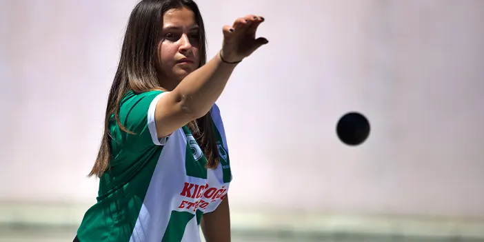 Samsun'da köyde yaşayan bocce sporcusu Nur'un hedefi milli takım