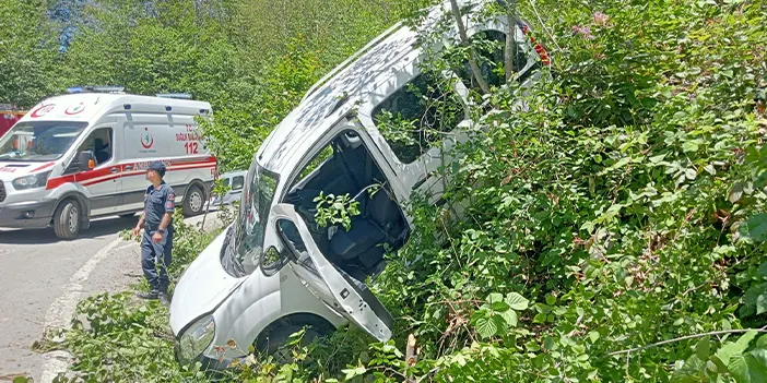 Trabzon'da feci kaza! Araç yuvarlandı: 9 yaralı 