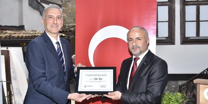 Ortahisar Belediyesi’nden ‘Şiir Dinletisi’