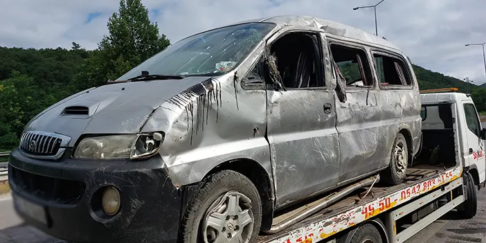 Bayram ziyareti için Trabzon'a geliyorlardı! Araçları kanala devrildi: 8 yaralı