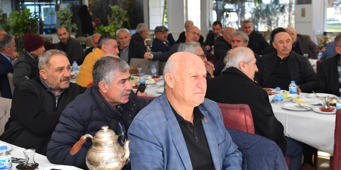 kaya-muhtarlarla-bulustu-6.webp