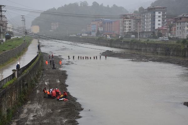 Trabzon'da "Sel, Taşkın, Kayıp Arama-Kurtarma Tatbikatı”