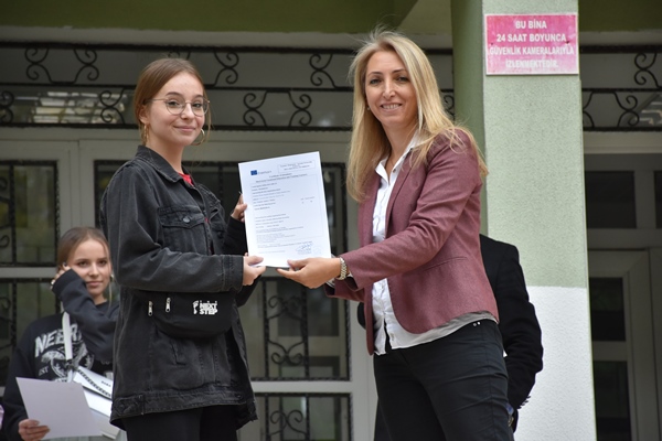 Slovakya'dan gelen öğrenciler Trabzon'da grafik ve fotoğraf eğitimi aldı