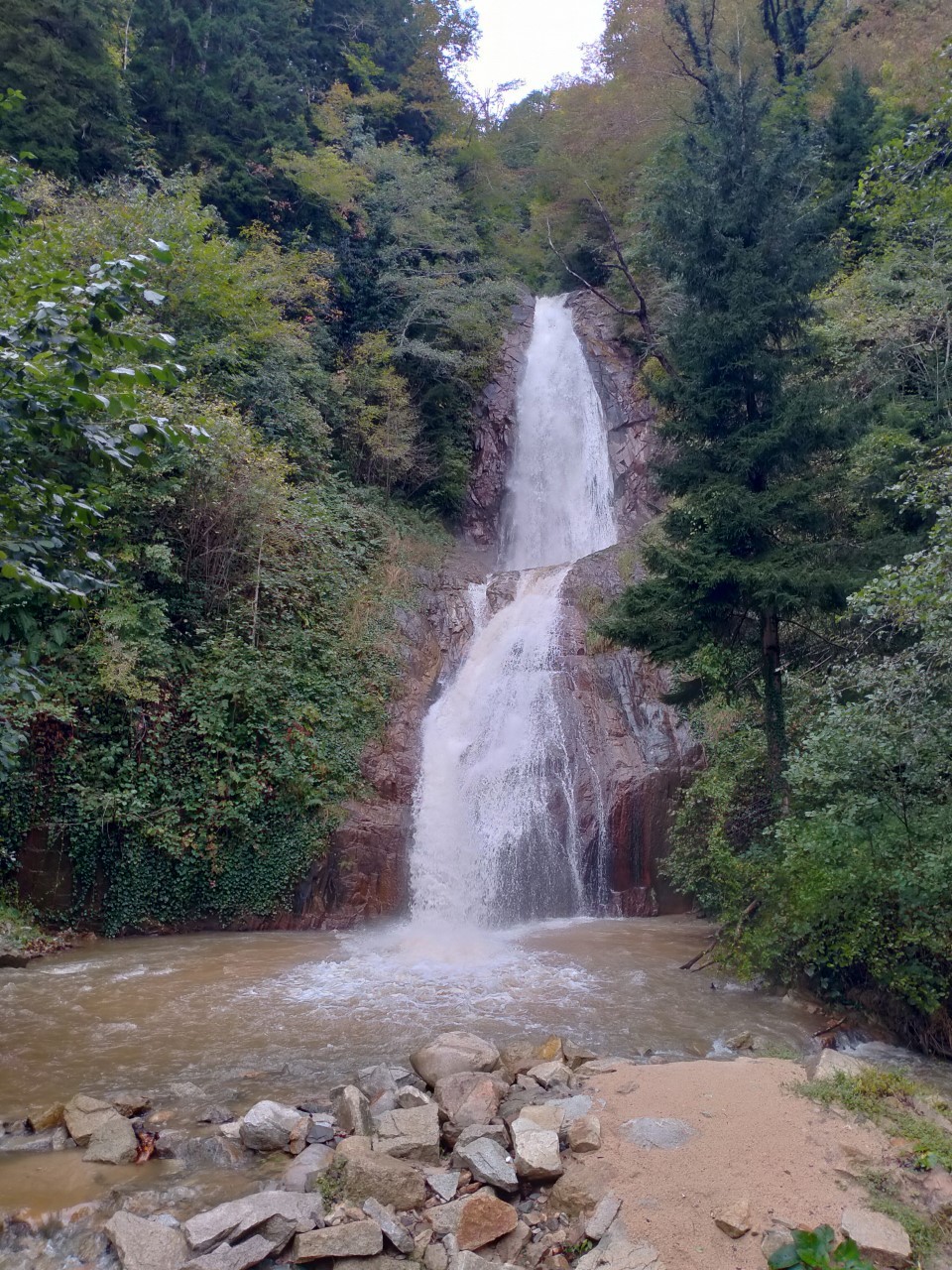  Rize'deki Manle Şelalesi turizme kazandırılacak