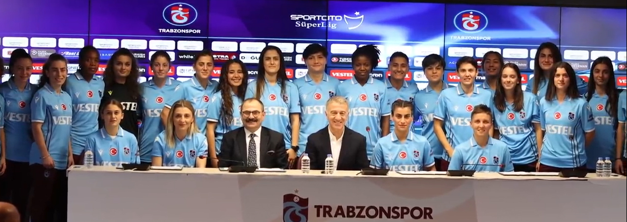 Trabzonspor'un yeni transferleri imzayı attı