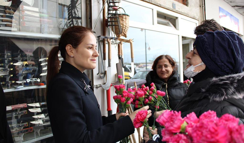 AK Parti Trabzon Milletvekili adayı Meryem Sürmen Trabzon AK Parti iktidarında önemli hizmetler aldı