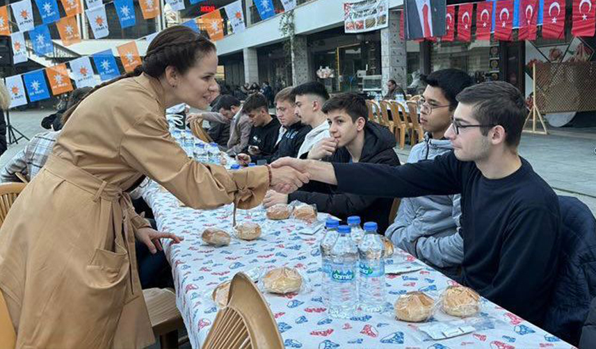 AK Parti Trabzon milletvekili adayı Sürmen: Trabzon vekili olmak benim için onur ve şereftir