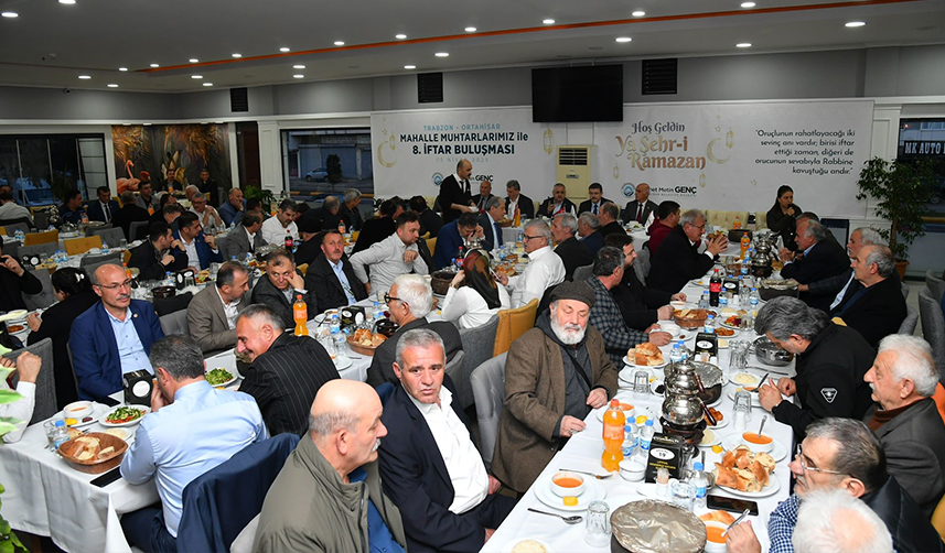 Başkan Genç, Trabzon'da muhtarlarla iftarda buluştu