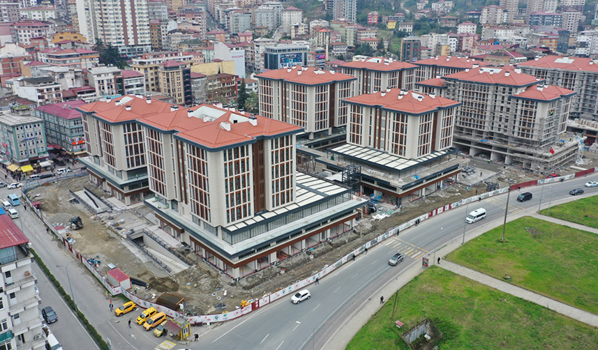 Rize'de korozyonlu alan dönüştü! Yeni inşaatlar tamamlandı