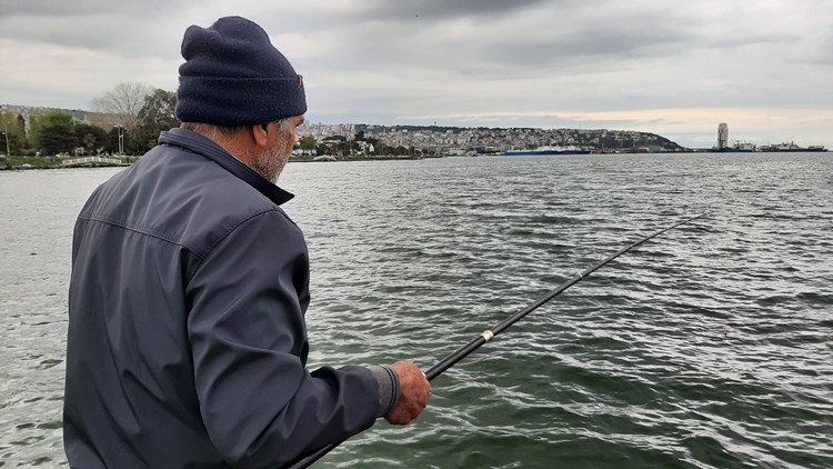 Samsun'da olta balıkçılarından tepki