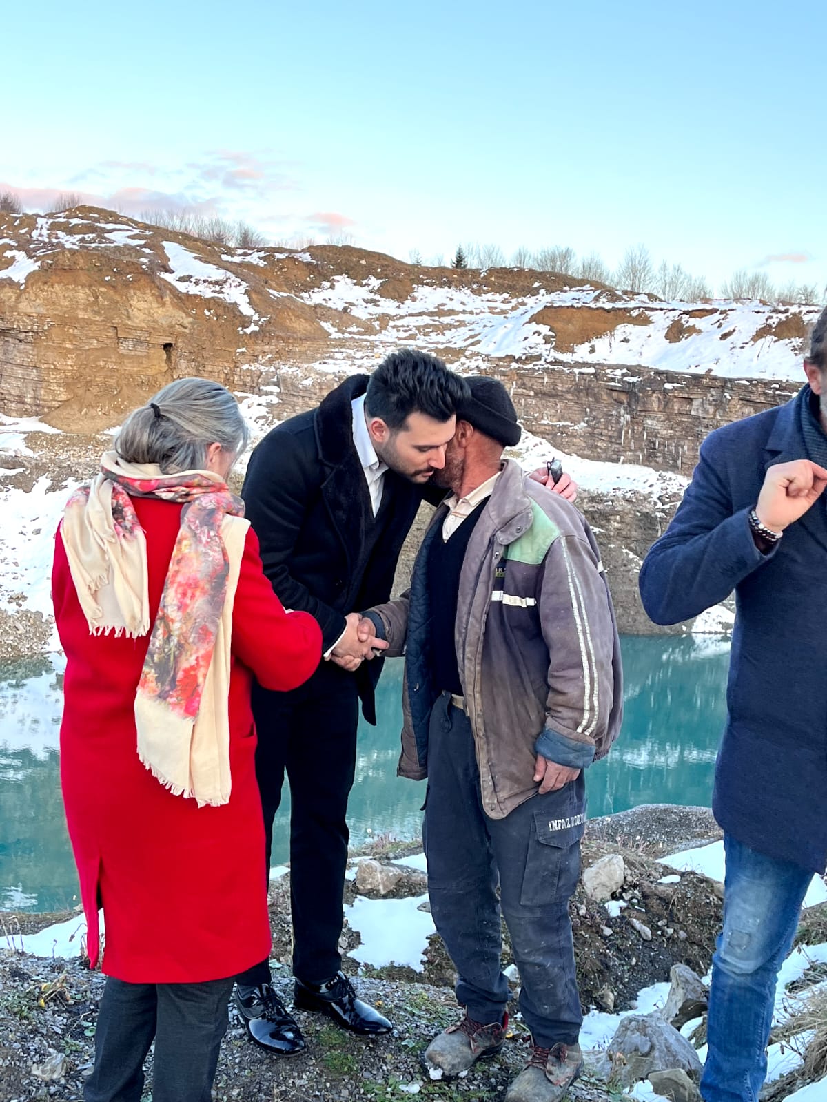 Trabzon'da CHP Milletvekili aday adayları Köroğlu ve Suiçmez sahaya indi