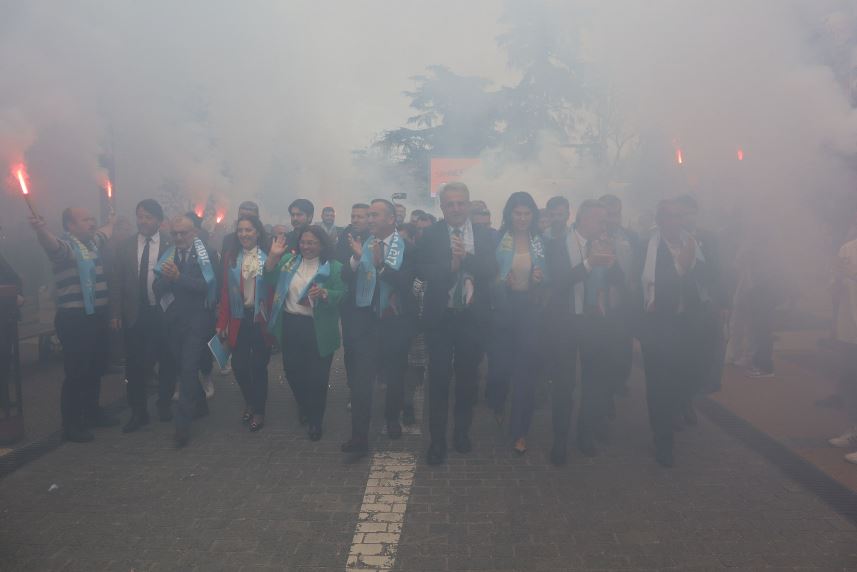 Trabzon’da İYİ Parti’den gövde gösterisi