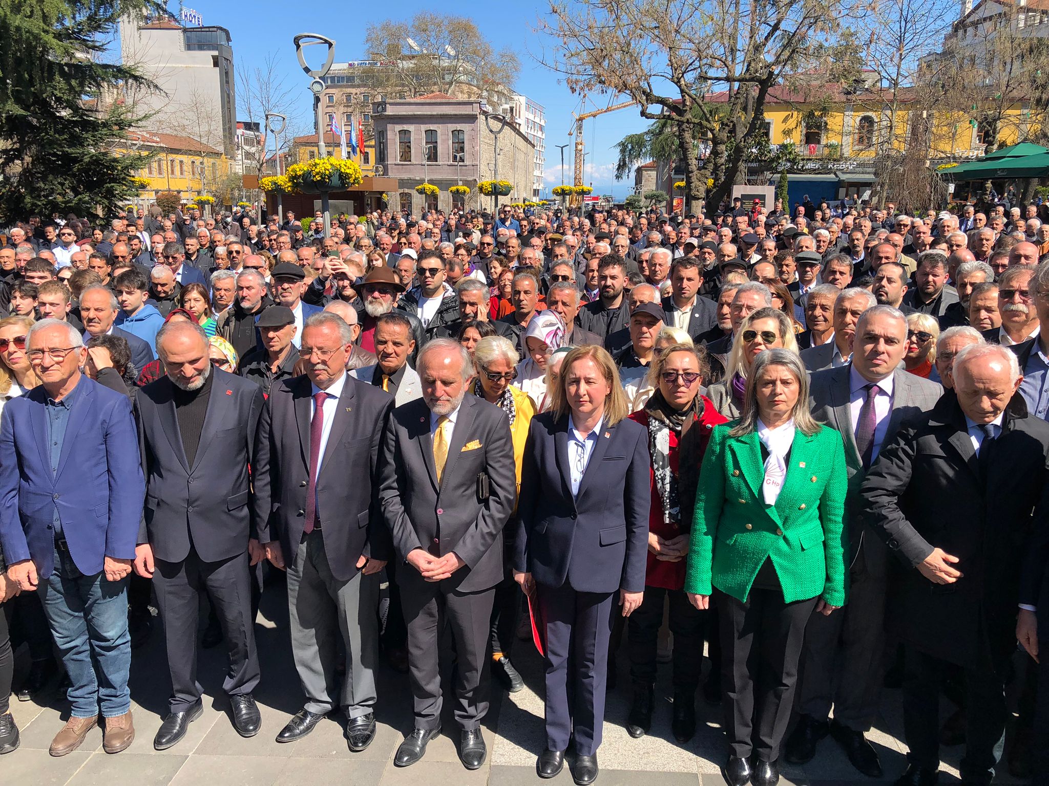 Trabzon'da CHP milletvekili adayları vatandaşla buluştu! 